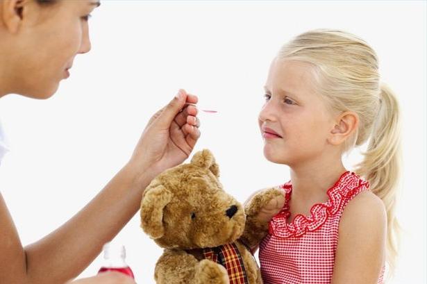 民間療法で子供の咳を治療する方法